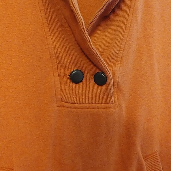 Pullover - Picture 2 of 3